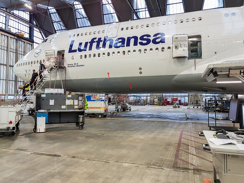 LHT_008.jpg - Lufthansa Technik