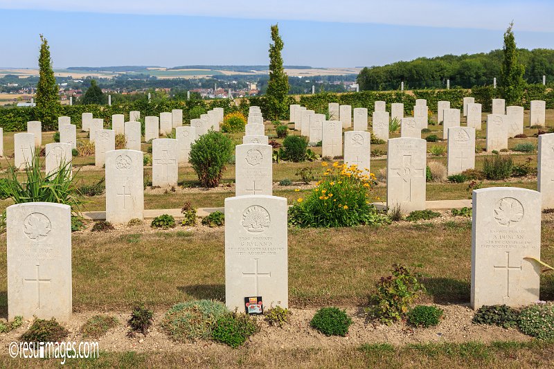 cw_106.jpg - Villers‑Bretonneux, France