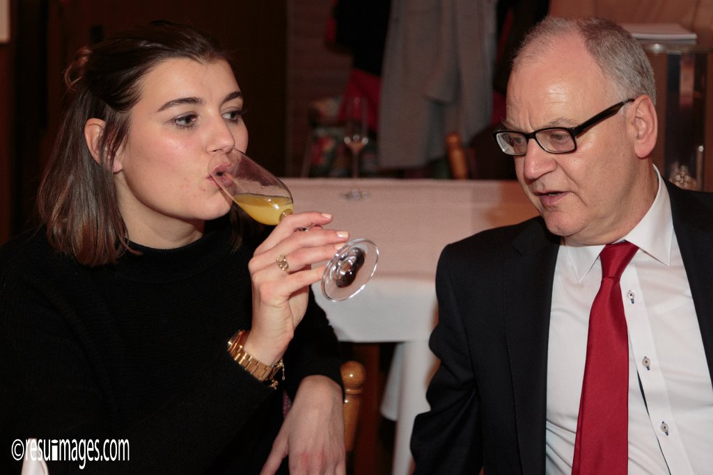 hn17_010.jpg - Geburtstagsfest