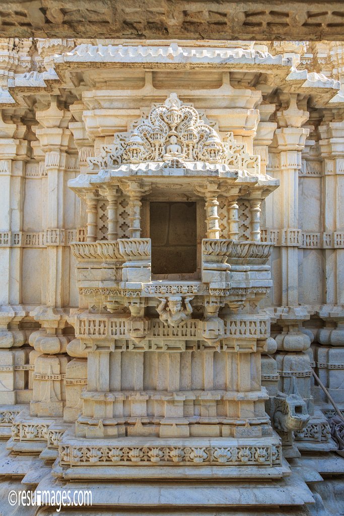 RJ_913.jpg - Ranakpur, Rajasthan