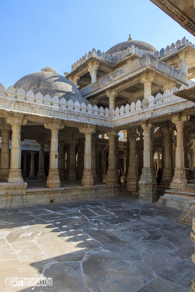 RJ_929.jpg - Ranakpur, Rajasthan