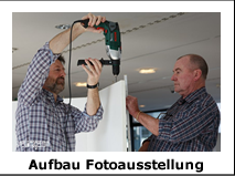 Aufbau Fotoausstellung BMW Stuttgart